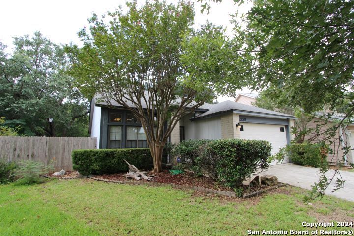13003 Beacon Park Drive San Antonio TX 78249