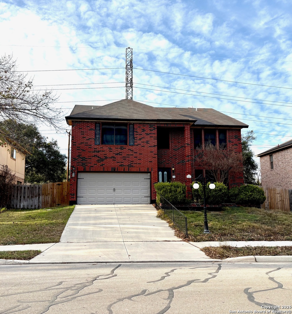 7501 Avery Live Oak TX 78233