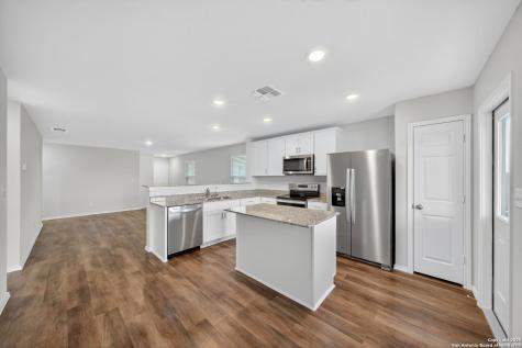 6027 Bluestem Way San Antonio TX 78218