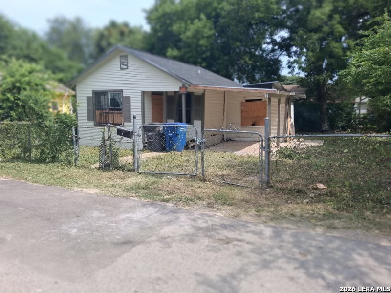 1913 Montezuma Street San Antonio TX 78207