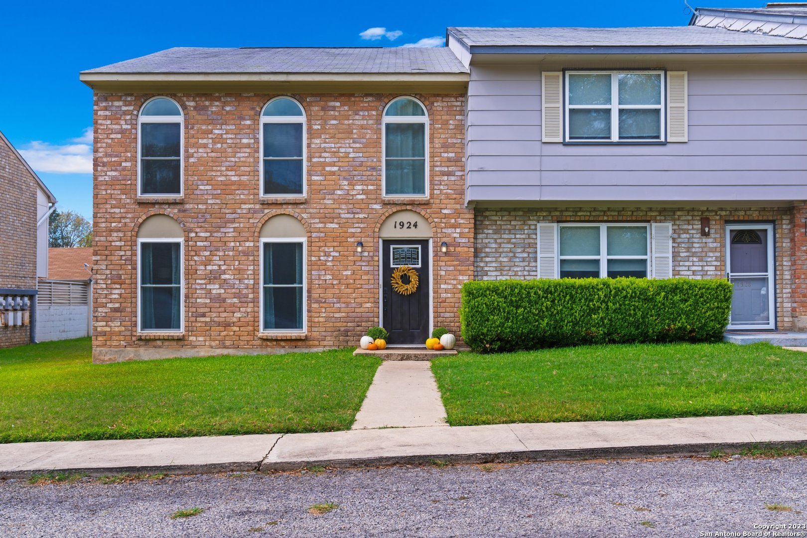 1924 Leslie Drive Kerrville TX 78028