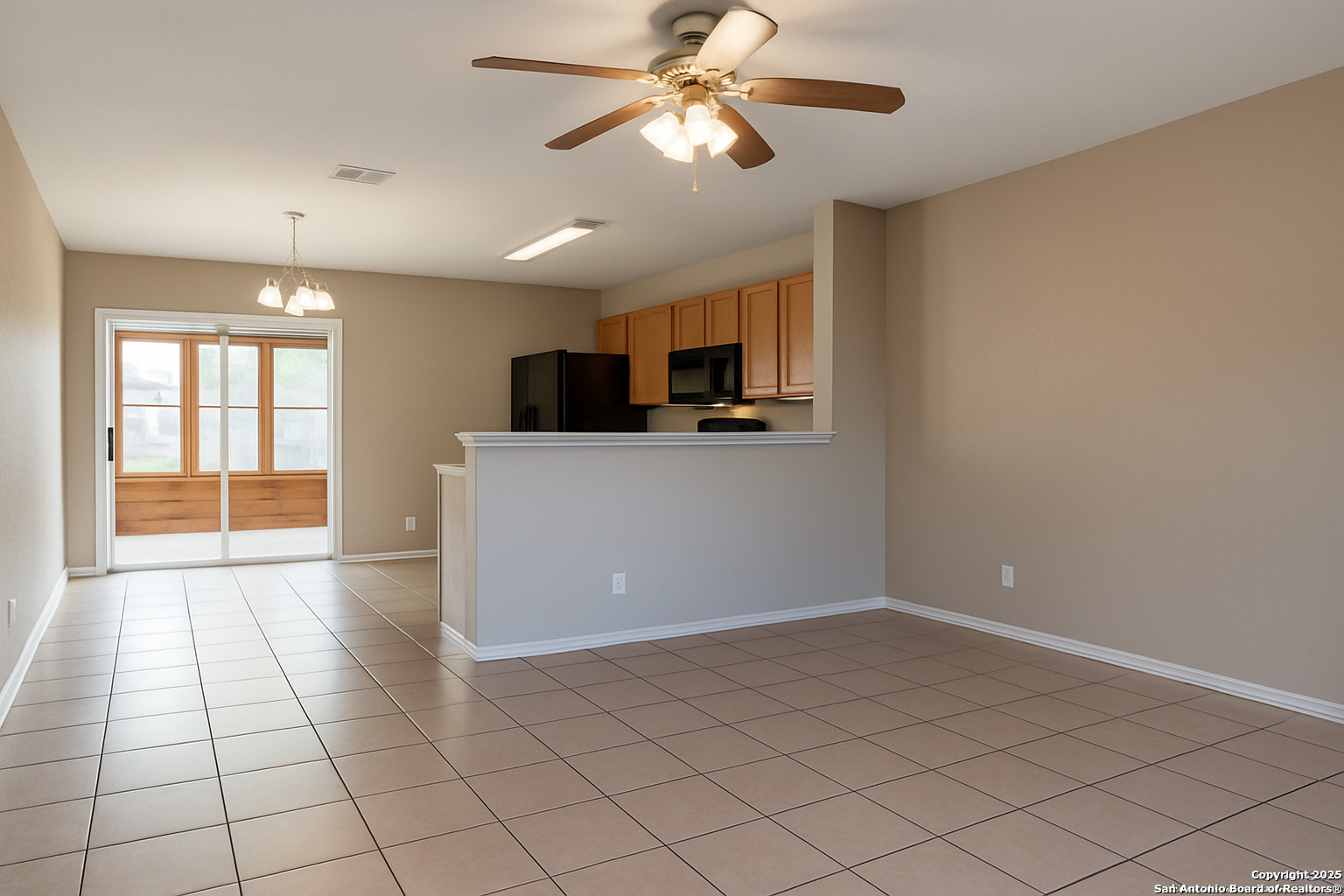 327 Cedron Chase San Antonio TX 78253