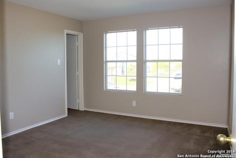 327 Cedron Chase San Antonio TX 78253