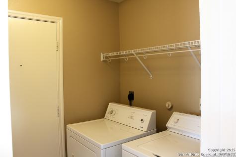 327 Cedron Chase San Antonio TX 78253