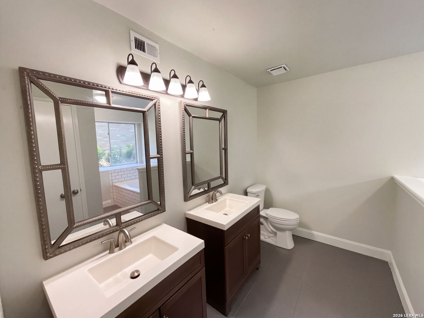 8703 Silver Quail San Antonio TX 78250