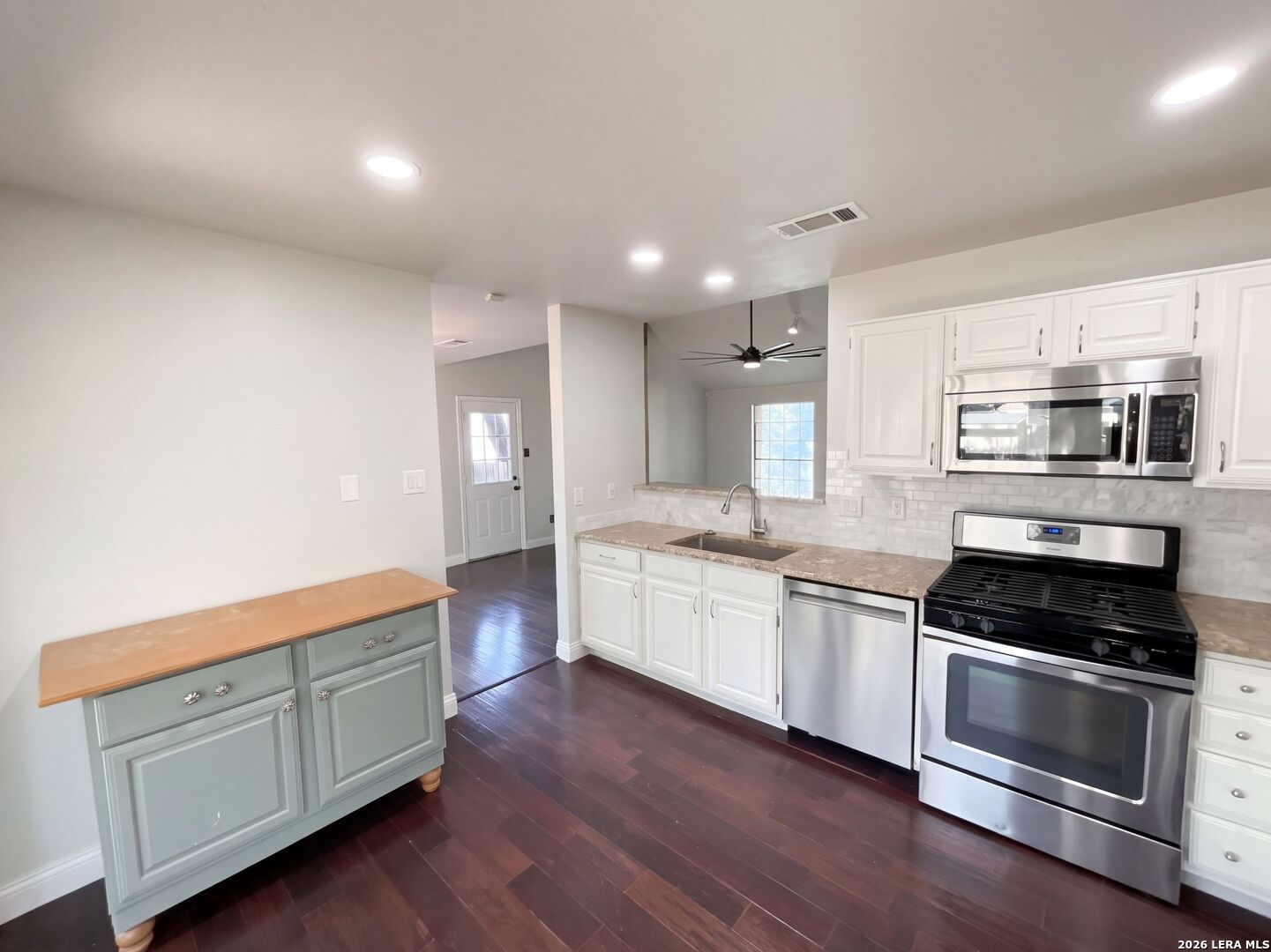 8703 Silver Quail San Antonio TX 78250