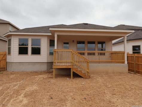 8223 Foxtail Fork San Antonio TX 78222