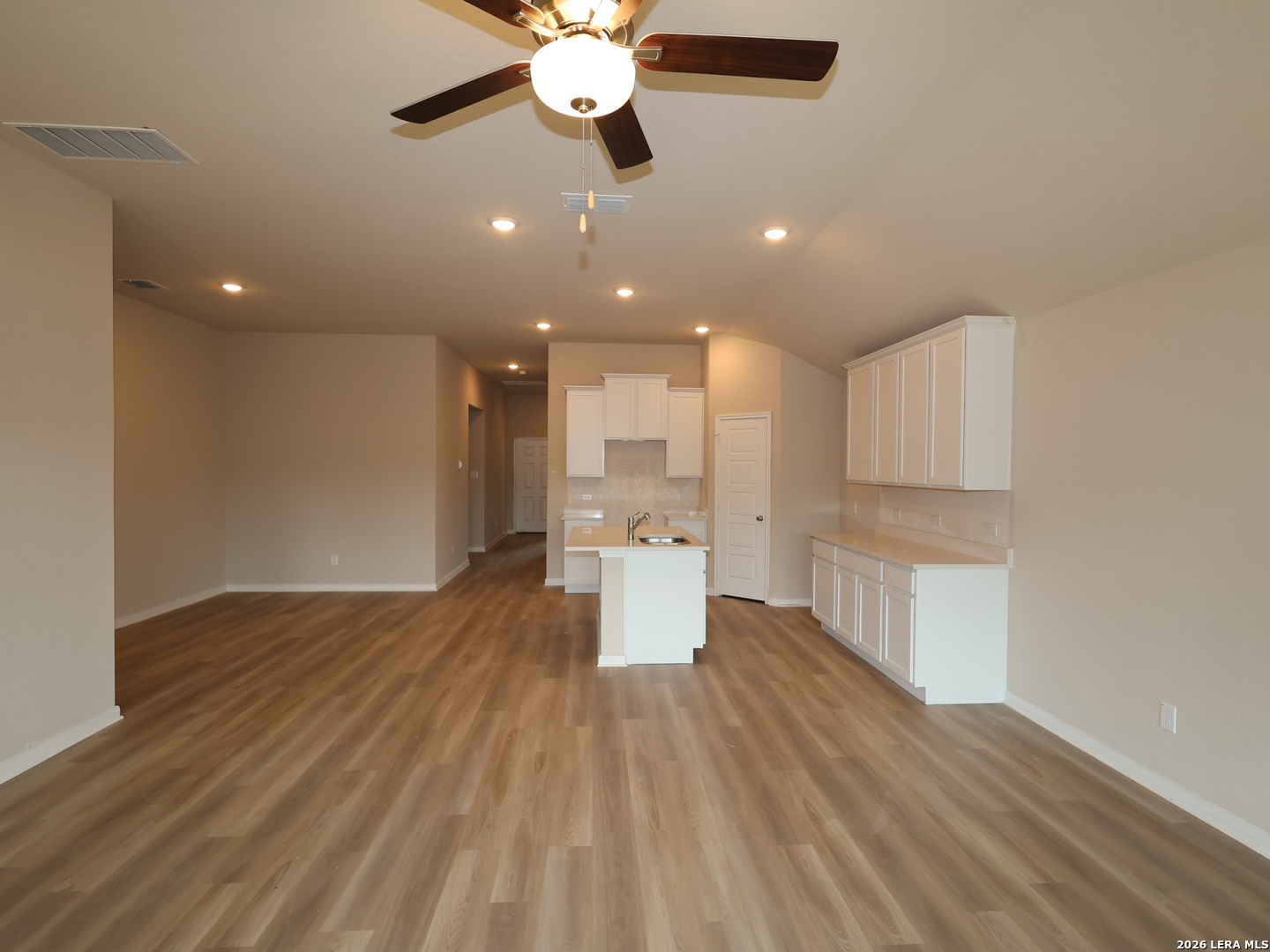 8223 Foxtail Fork San Antonio TX 78222