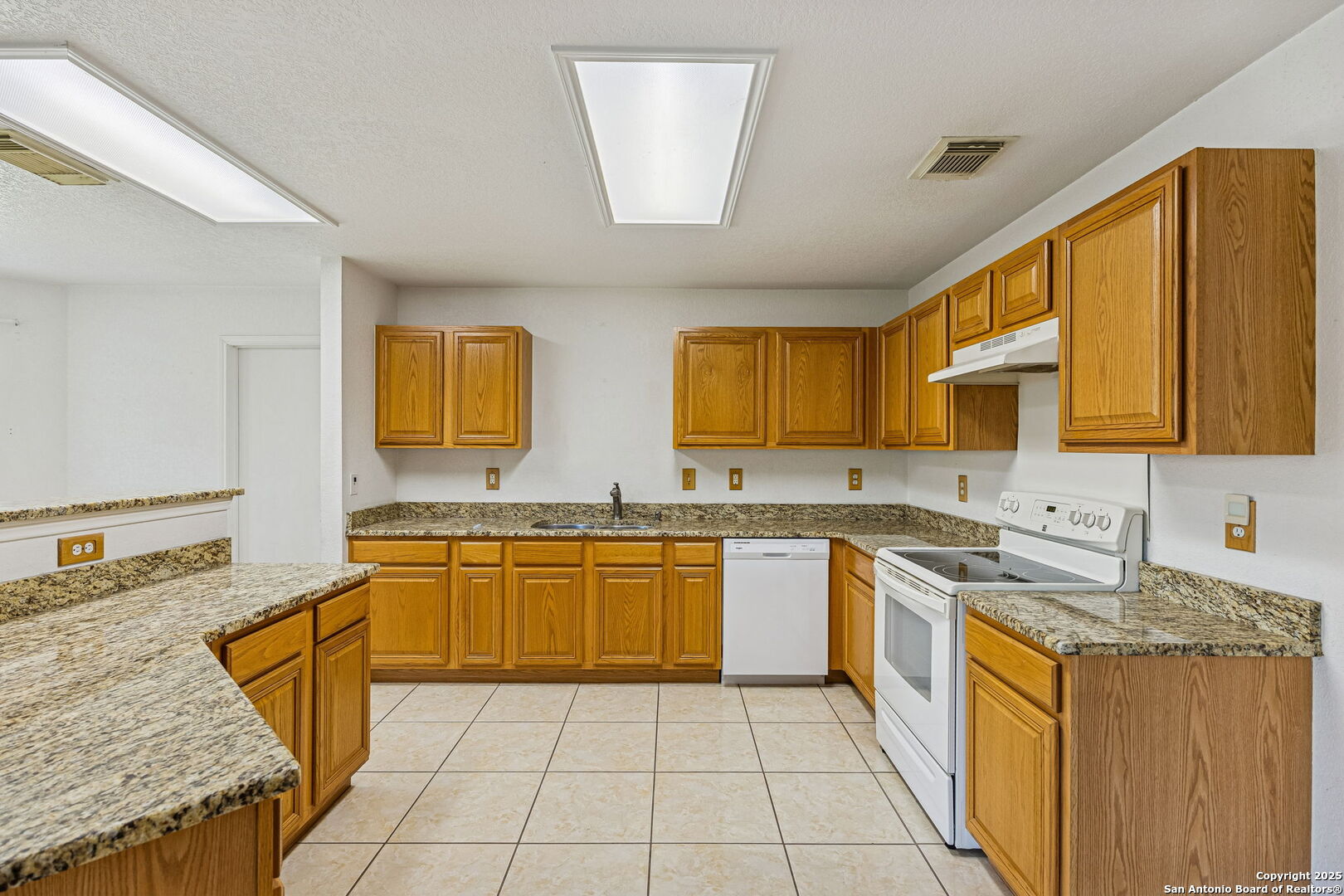 419 Talon Ridge San Antonio TX 78253