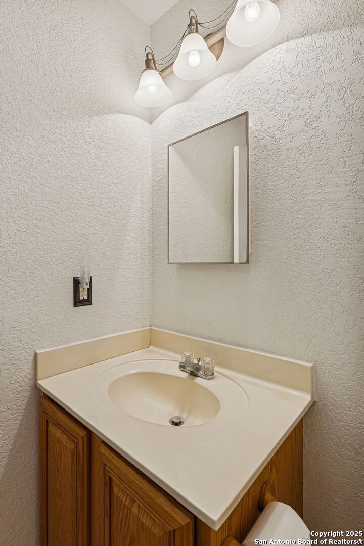 419 Talon Ridge San Antonio TX 78253
