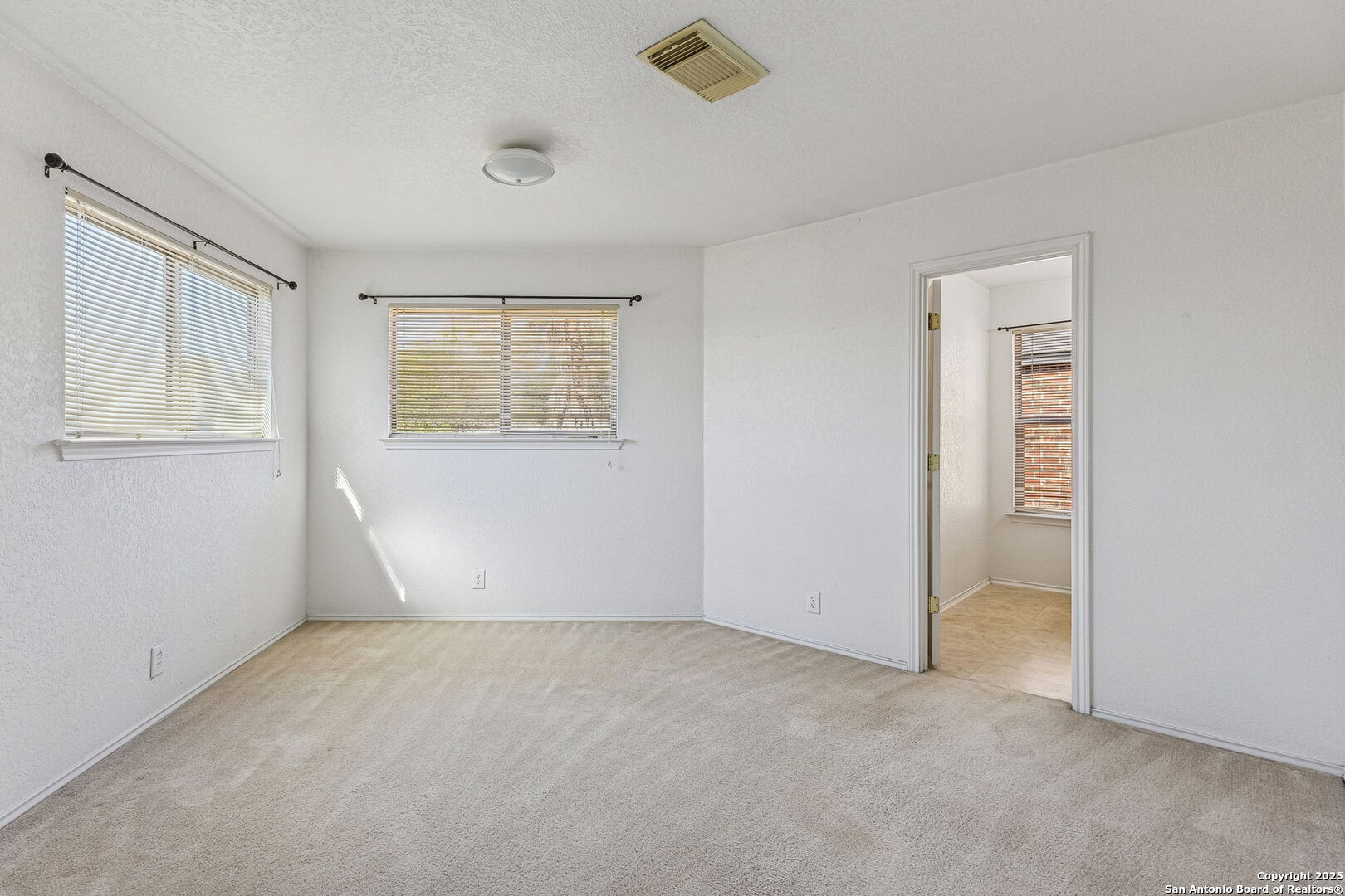 419 Talon Ridge San Antonio TX 78253