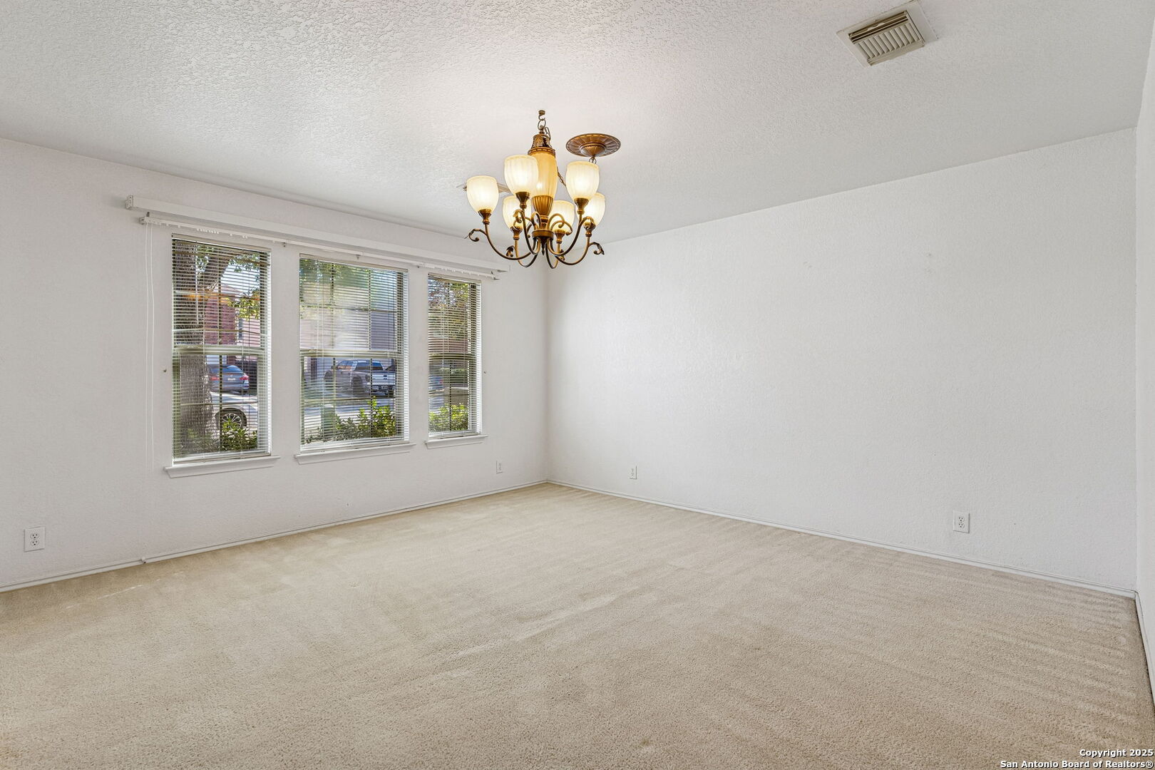 419 Talon Ridge San Antonio TX 78253