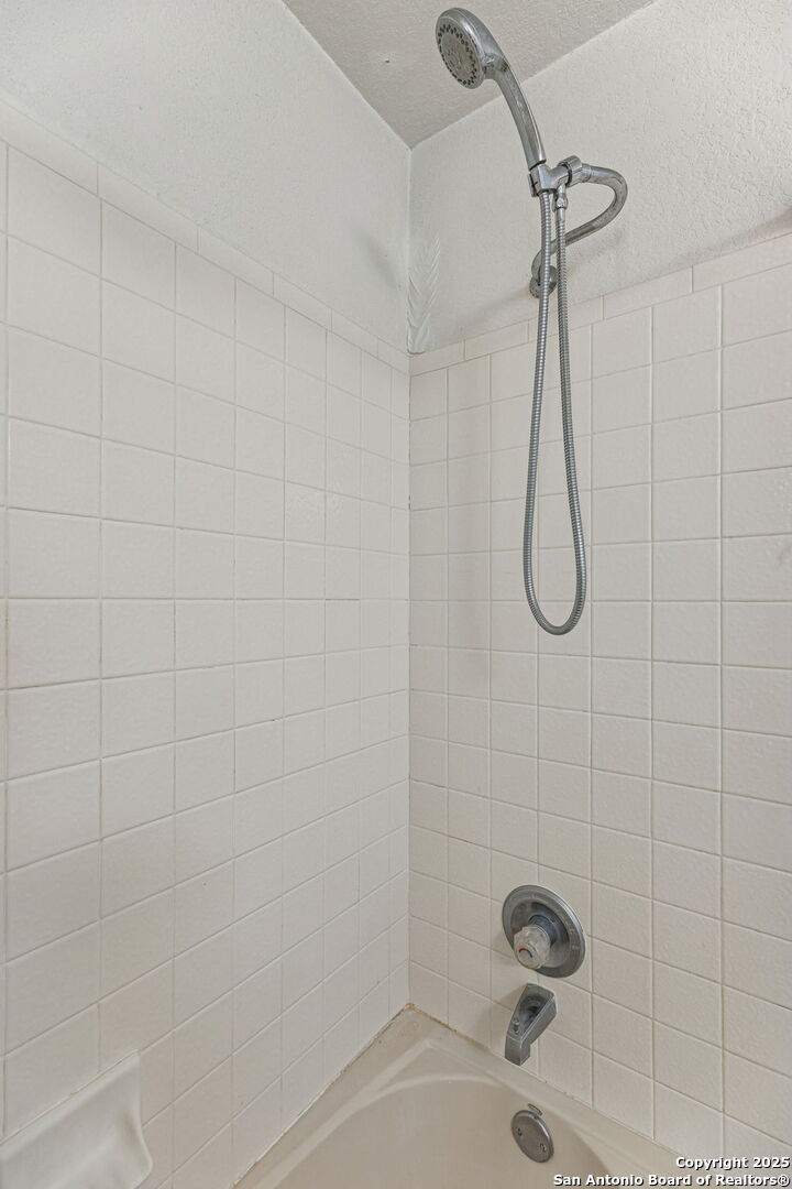 419 Talon Ridge San Antonio TX 78253