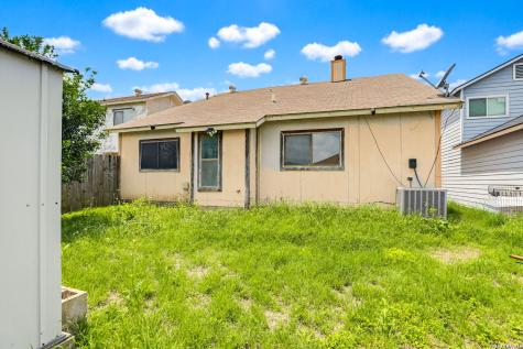 3162 Beacon Field San Antonio TX 78245