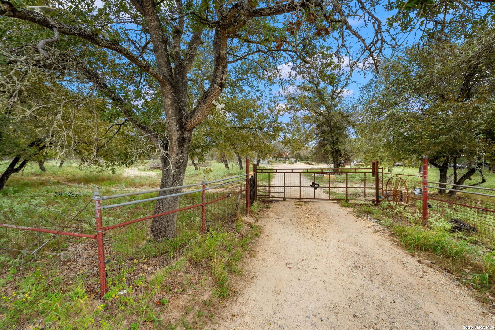 1403 Meadow Glen Adkins TX 78101