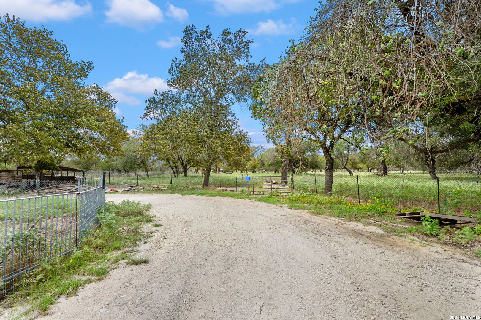 1403 Meadow Glen Adkins TX 78101