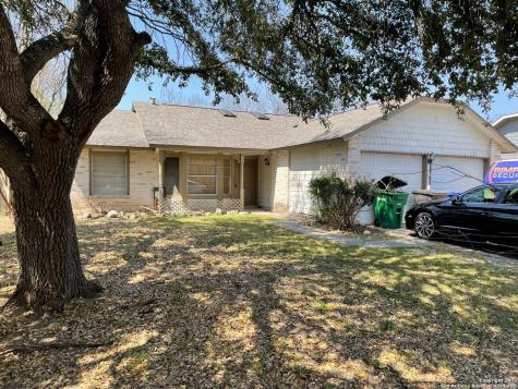 5655 Misty Glen San Antonio TX 78247