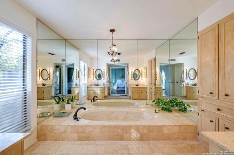 16827 Marlhead Helotes TX 78023
