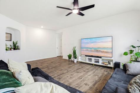 9916 Bratten Rise San Antonio TX 78254