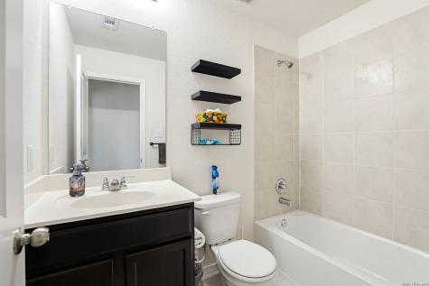 9916 Bratten Rise San Antonio TX 78254