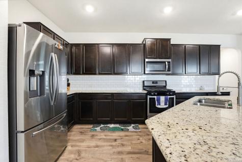 9916 Bratten Rise San Antonio TX 78254