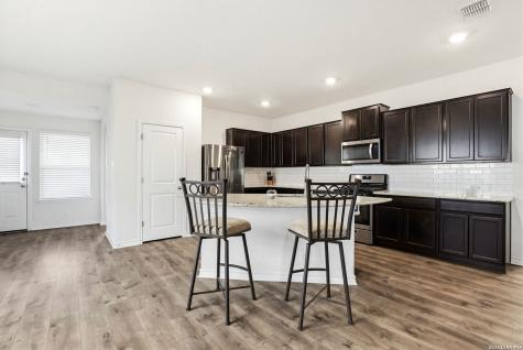 9916 Bratten Rise San Antonio TX 78254