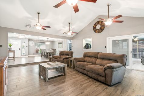 4631 Barhill Street San Antonio TX 78217