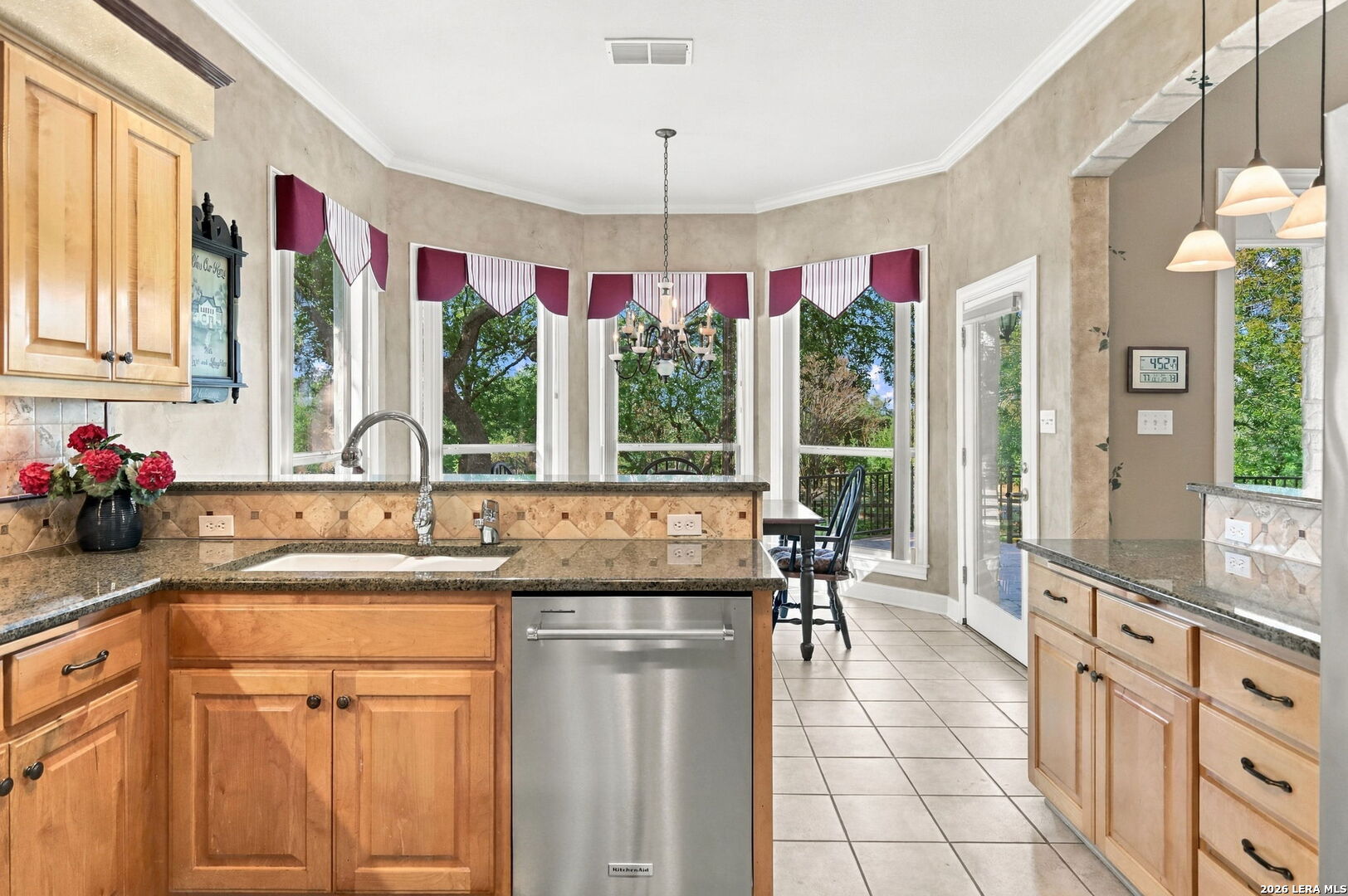 319 Hyacinth San Antonio TX 78260