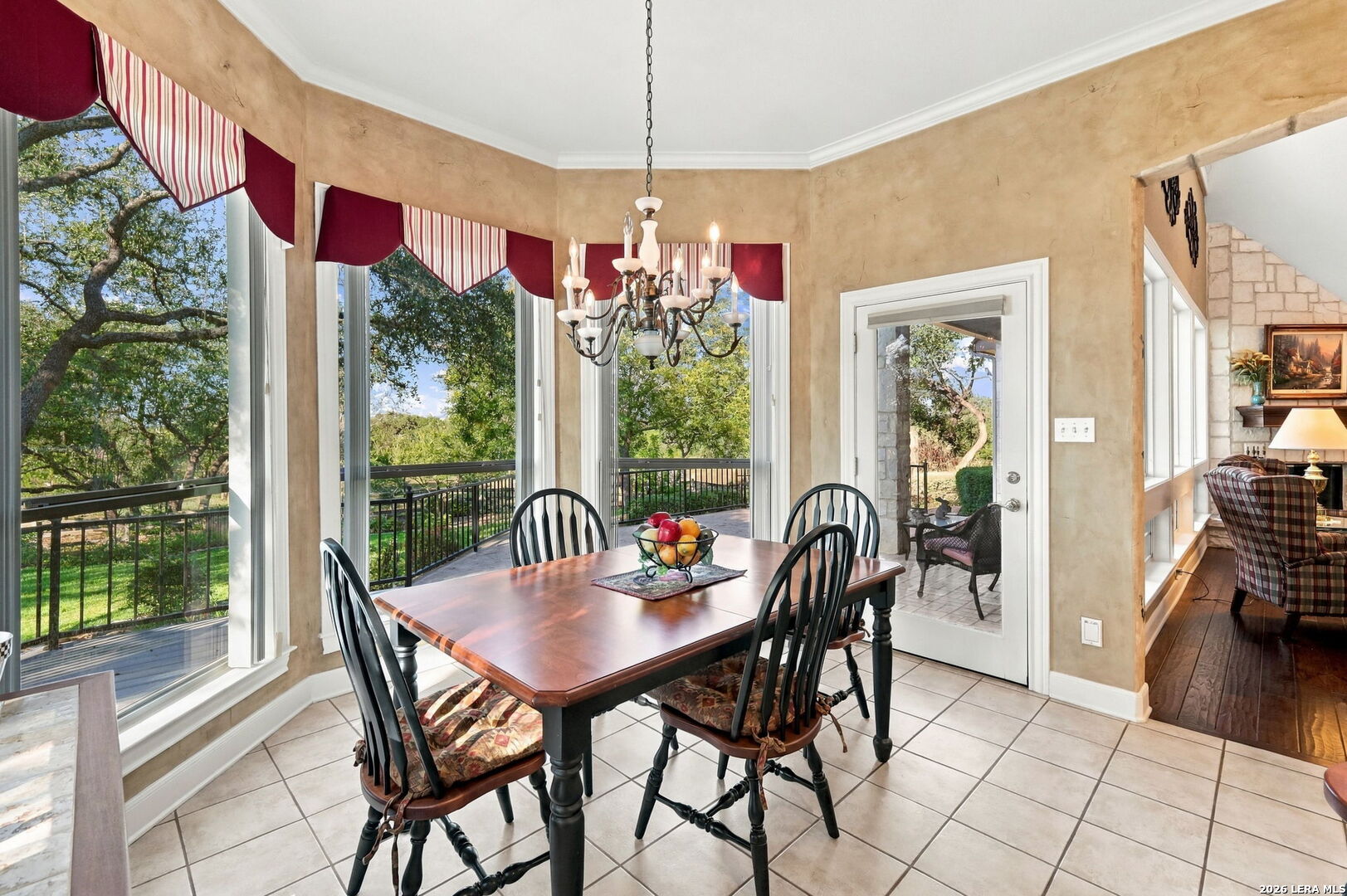 319 Hyacinth San Antonio TX 78260