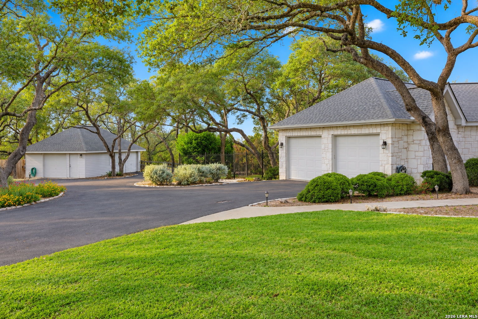 319 Hyacinth San Antonio TX 78260
