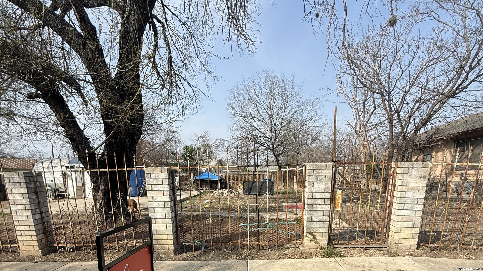 3127 W. Travis San Antonio TX 78207