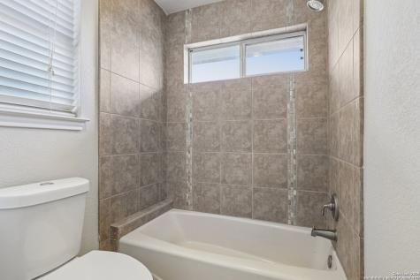 1477 Lavaca Canyon Lake TX 78133