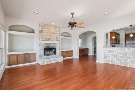 1477 Lavaca Canyon Lake TX 78133