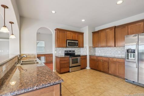 1477 Lavaca Canyon Lake TX 78133