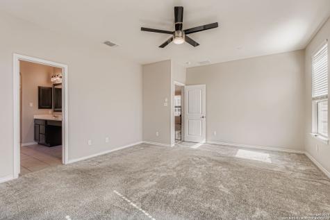 1912 Cool Breeze New Braunfels TX 78130