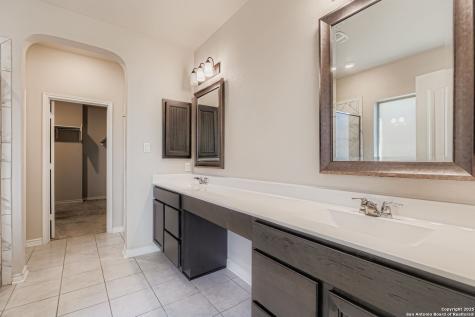 1912 Cool Breeze New Braunfels TX 78130