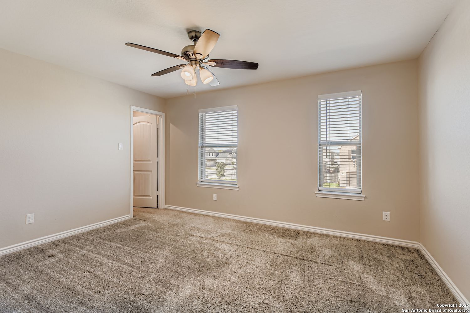 1912 Cool Breeze New Braunfels TX 78130