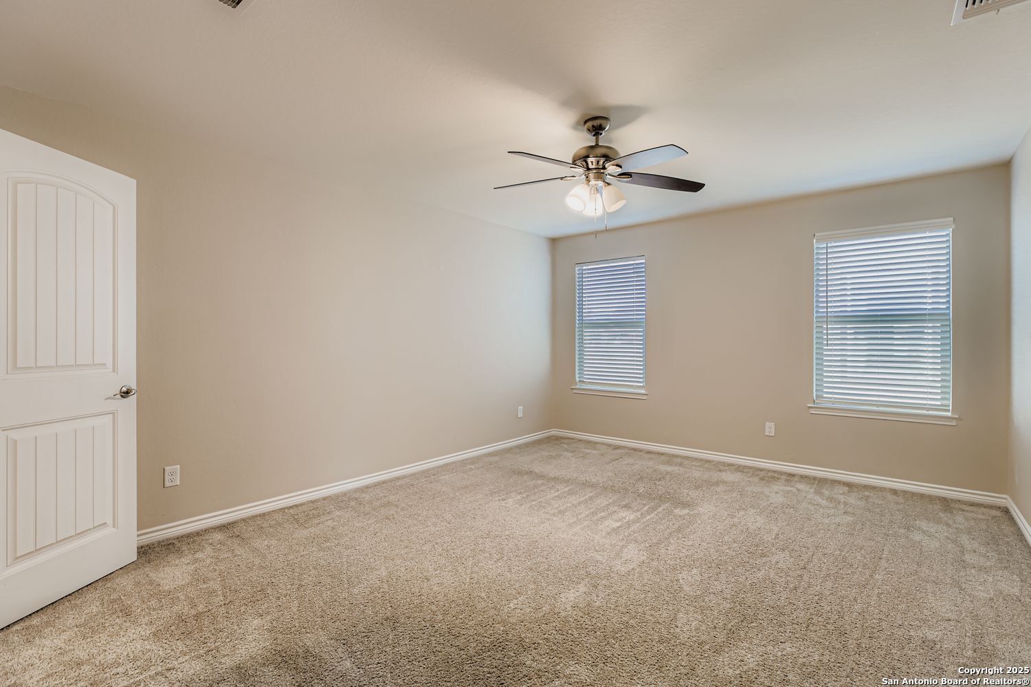 1912 Cool Breeze New Braunfels TX 78130