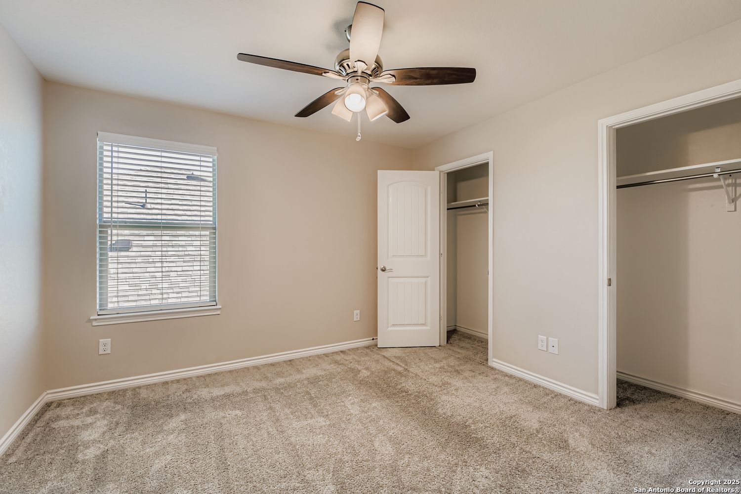 1912 Cool Breeze New Braunfels TX 78130