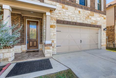 1912 Cool Breeze New Braunfels TX 78130