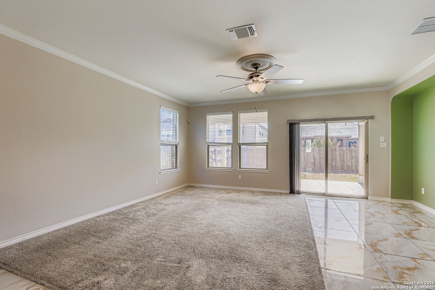 1912 Cool Breeze New Braunfels TX 78130