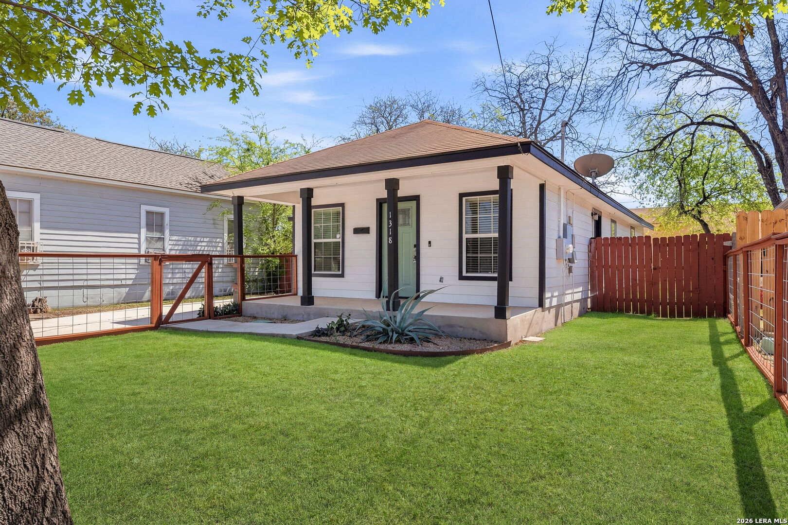 1318 Dawson San Antonio TX 78202