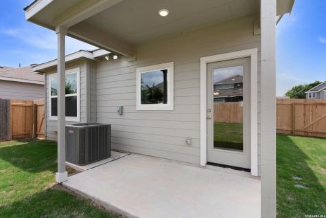 890 Farmhouse Trail New Braunfels TX 78130