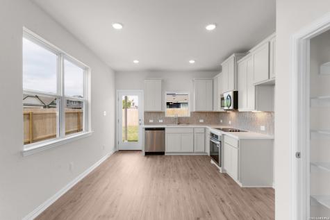890 Farmhouse Trail New Braunfels TX 78130