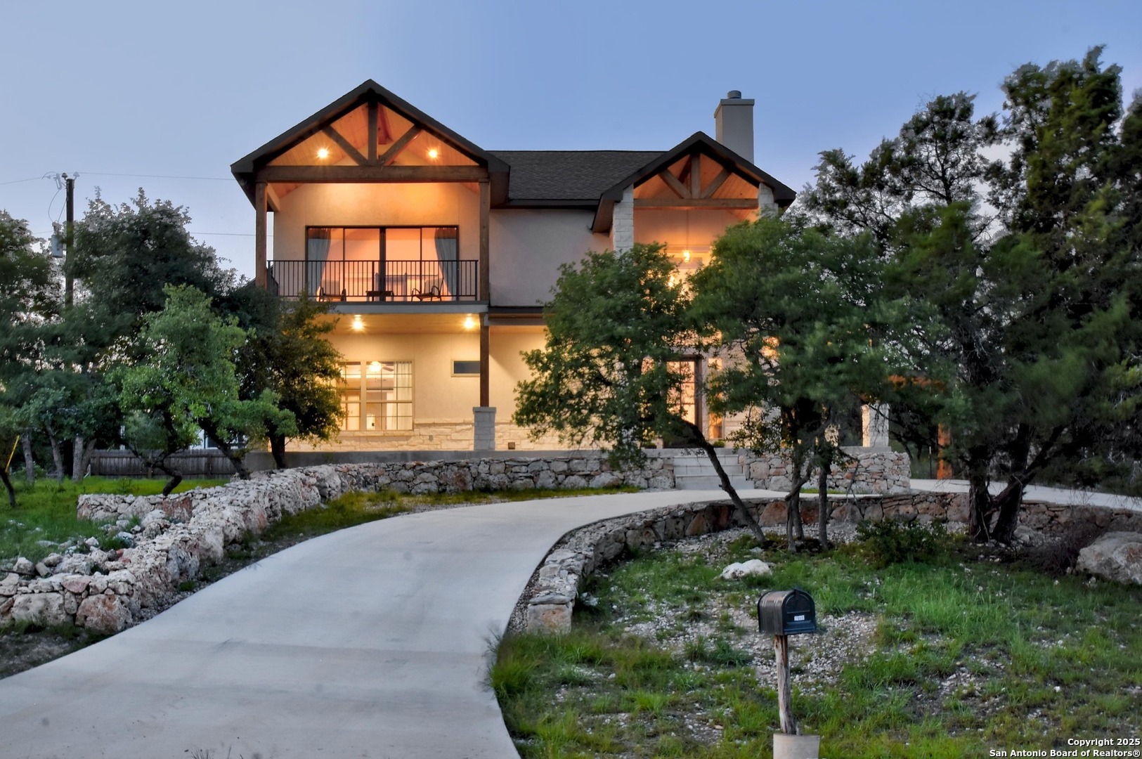 2191 Grandview Forest Canyon Lake TX 78133