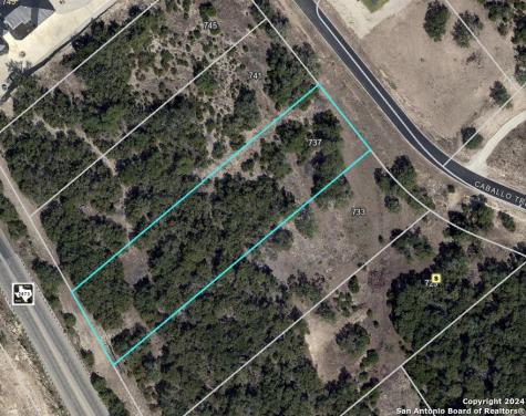 737 Caballo Trail Canyon Lake TX 78133