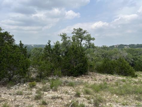 737 Caballo Trail Canyon Lake TX 78133