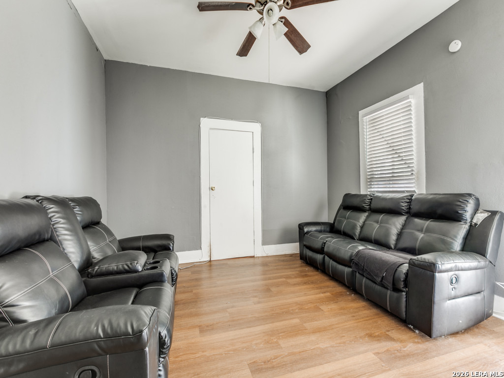 311 Cottonwood San Antonio TX 78214