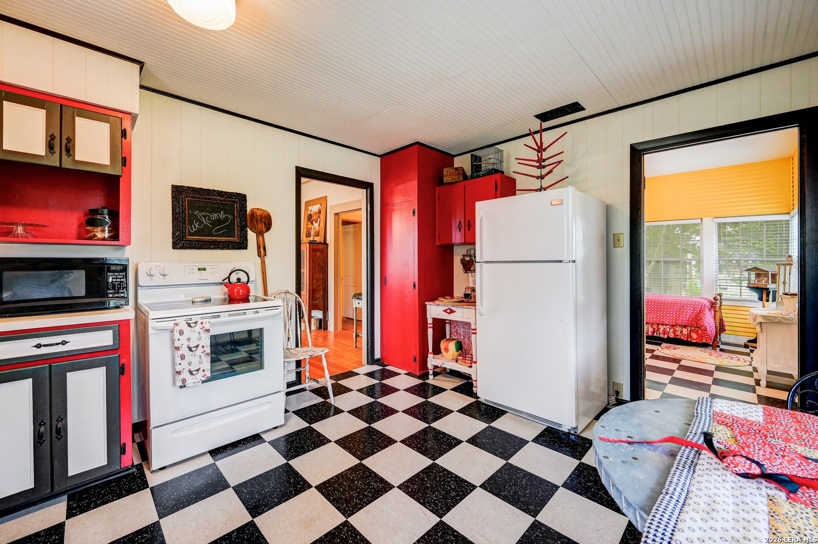 719 Elm Street Blanco TX 78606