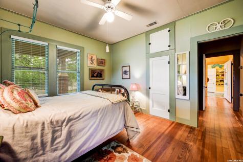 719 Elm Street Blanco TX 78606